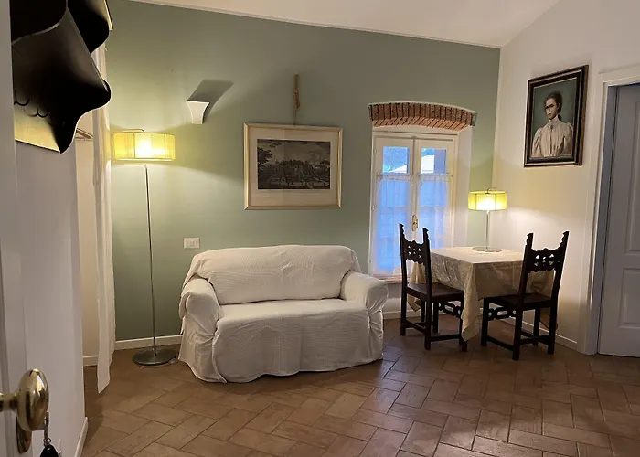 לינה וארוחת בוקר Casa Di 3*