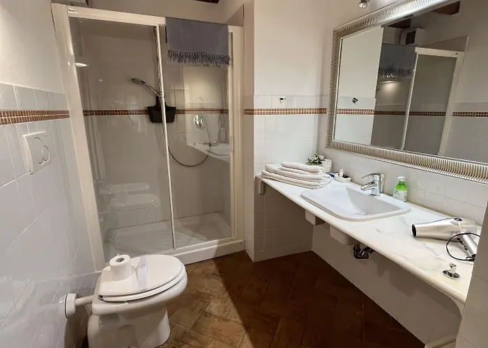 לינה וארוחת בוקר Casa Di 3*